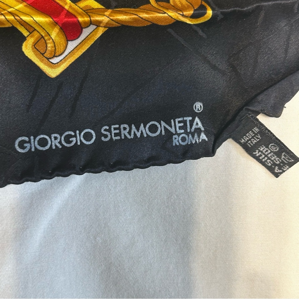 Vintage Giorgio Sermoneta EUC 100% Italian Silk Scarf 34” Square Greek Cherub - Picture 6 of 6